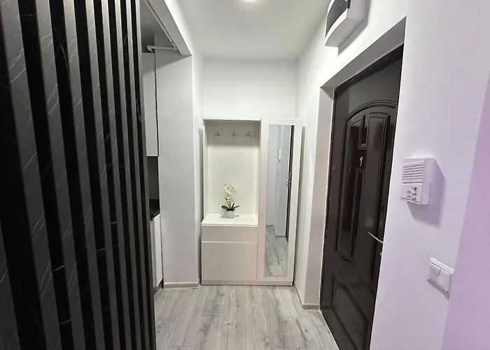 Appartement Modern 3-room Near Center *